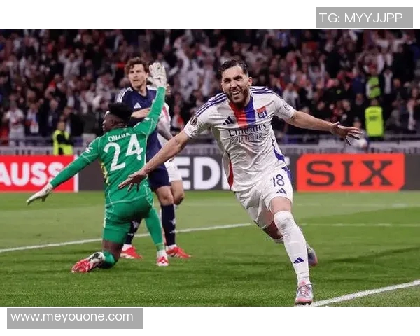 曼联绝杀击败热刺，揽英超联赛两连胜，瓜帅战术发挥得体引球迷赞不绝口