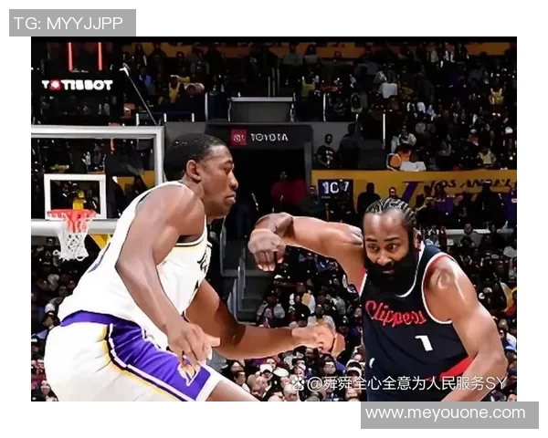 湖人击败快船，斩获一场关键胜利